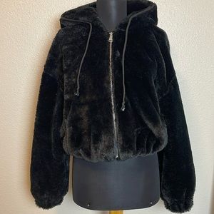 Princess Polly faux fur coat, Wm’s Sz Small, black